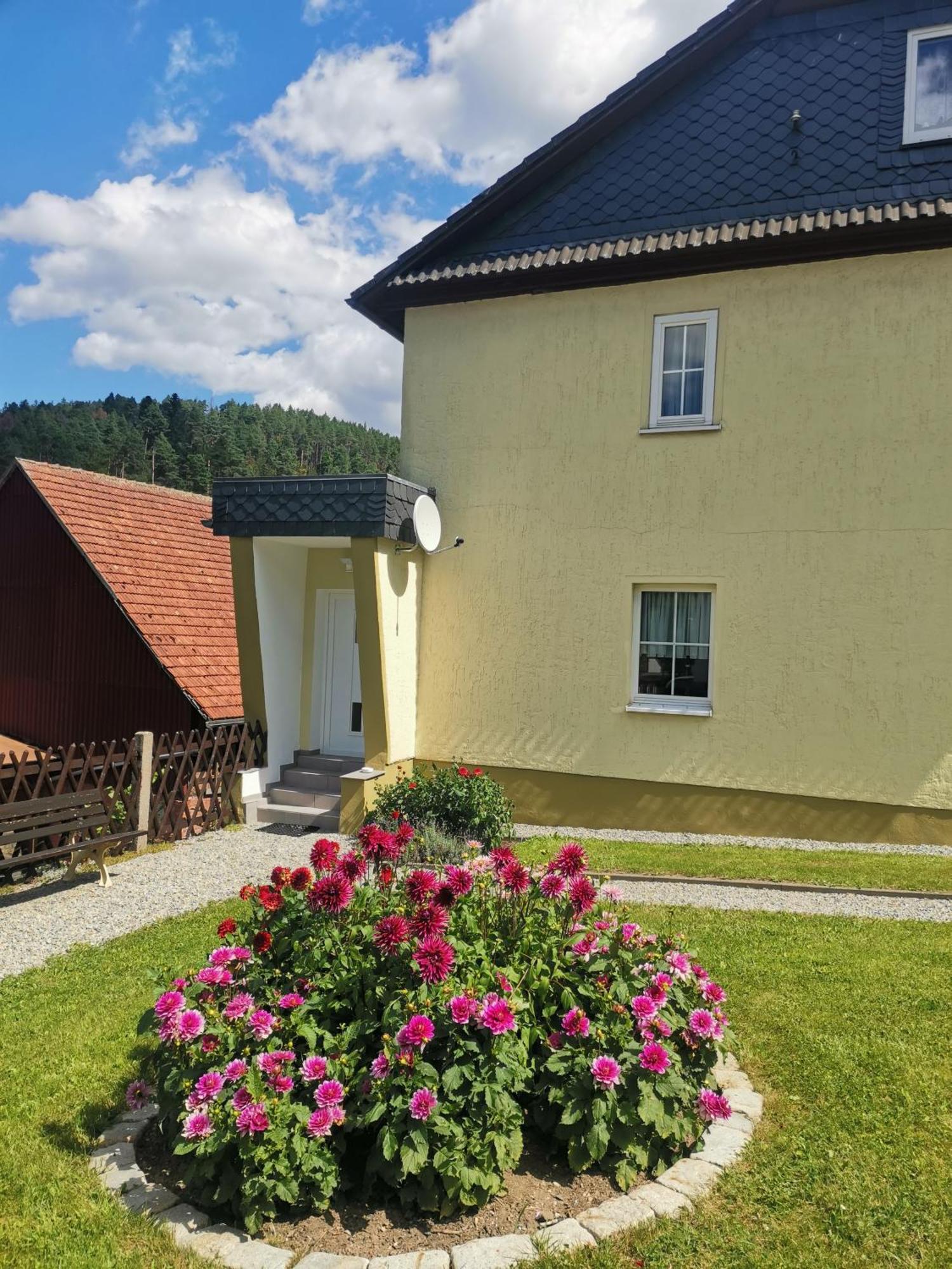 Ferienwohnung Paulinzella 9 Inklusive Parkplatz Und Wlan Esterno foto